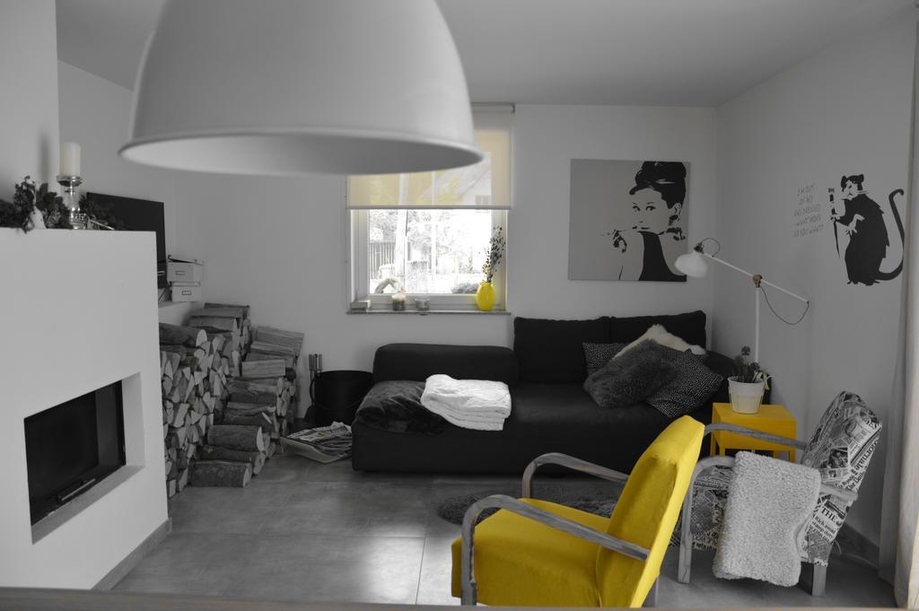 A Modern Flat Apartment ครานสกา โกรา ภายนอก รูปภาพ