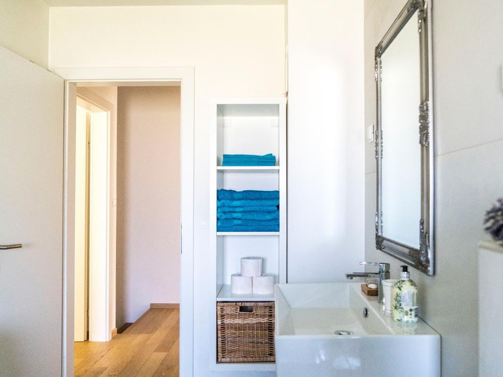 A Modern Flat Apartment ครานสกา โกรา ภายนอก รูปภาพ